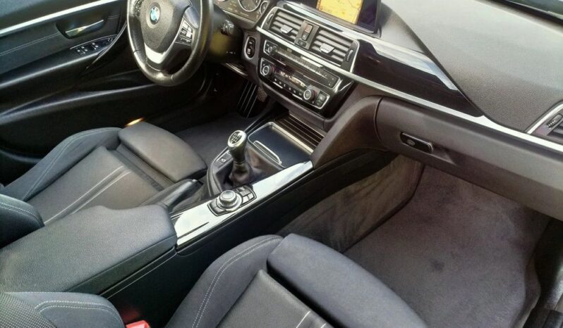 BMW Seria 3 320d Efficient Dynamics Sport Line shadow full