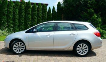 Opel Astra 1.6 Caravan Cosmo full