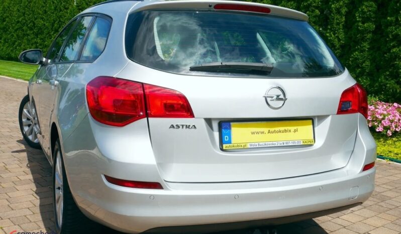 Opel Astra 1.6 Caravan Cosmo full