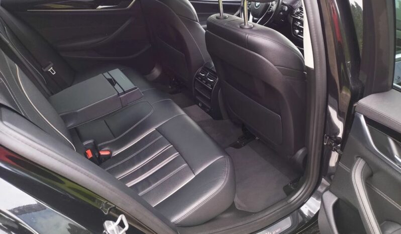 BMW Seria 5 520d Touring Luxury Line full