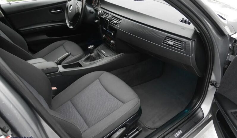 BMW Seria 3 318i full