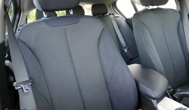 BMW Seria 1 118d DPF Edition Sport full