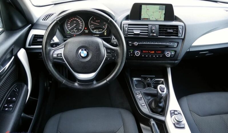 BMW Seria 1 118d DPF Edition Sport full