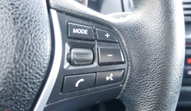 BMW Seria 1 118d DPF Edition Sport full