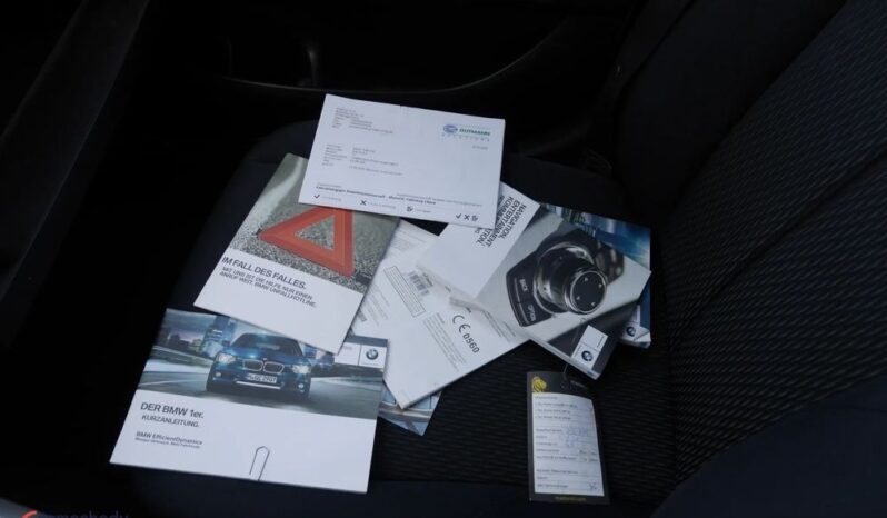 BMW Seria 1 118d DPF Edition Sport full