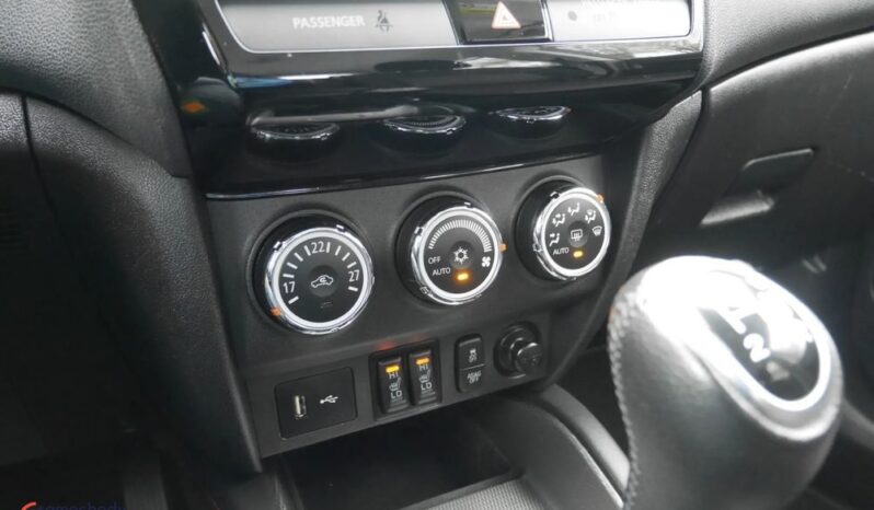 Mitsubishi ASX 1.6 2WD Comfort Edition full