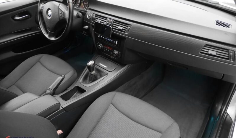 BMW Seria 3 318i full