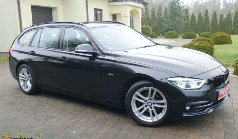 BMW Seria 3 318d Sport Line full