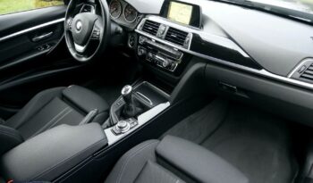 BMW Seria 3 318d Sport Line full