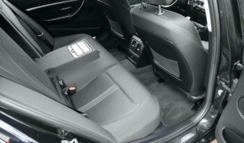 BMW Seria 3 318d Sport Line full