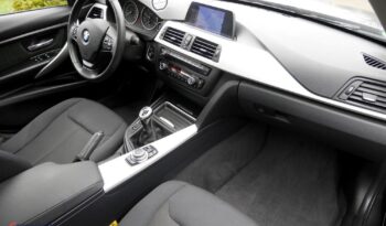 BMW Seria 3 318d DPF Edition Exclusive full