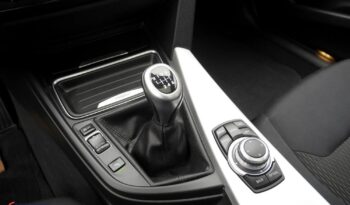 BMW Seria 3 318d DPF Edition Exclusive full