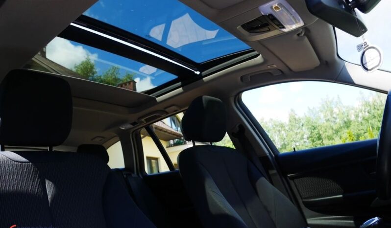 BMW Seria 3 318d DPF Edition Exclusive full